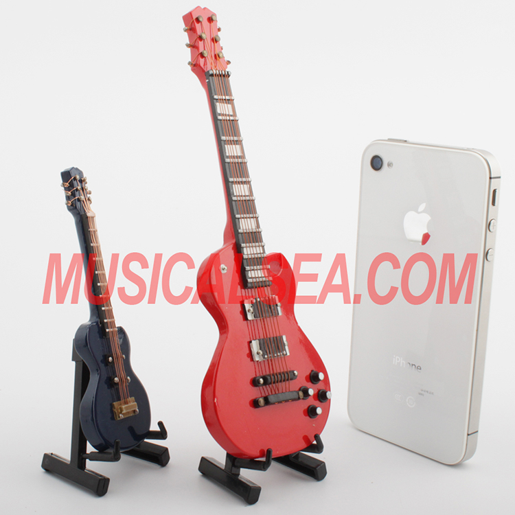 jimi hendrix miniature guitar
